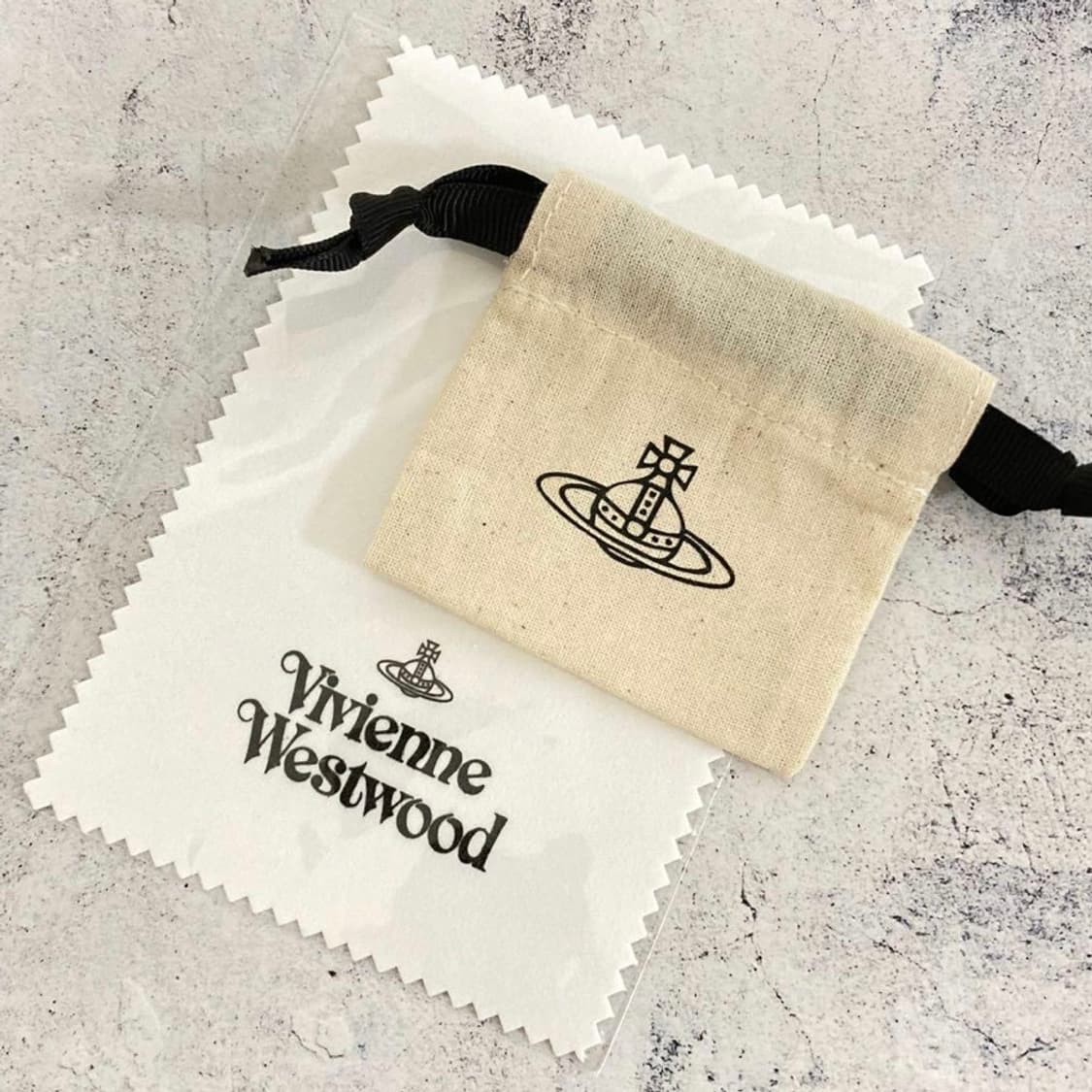 비비안웨스트우드 로고 레터링 3d orb 초커 체인 목걸이(새상품) 상품이미지9