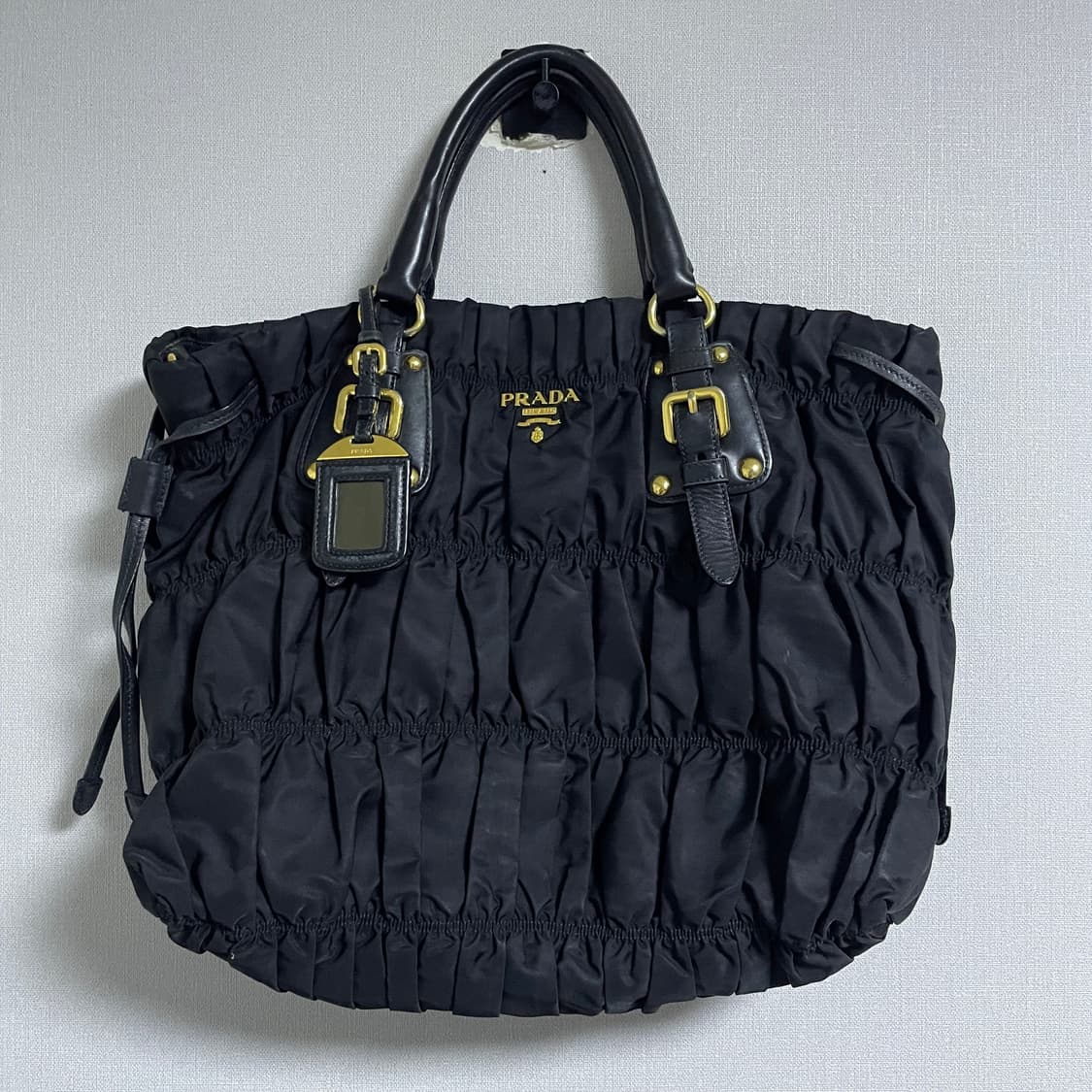 프라다 여성 고프레 모코노 토트백 (크로스 스트랩 분실 상품이미지1