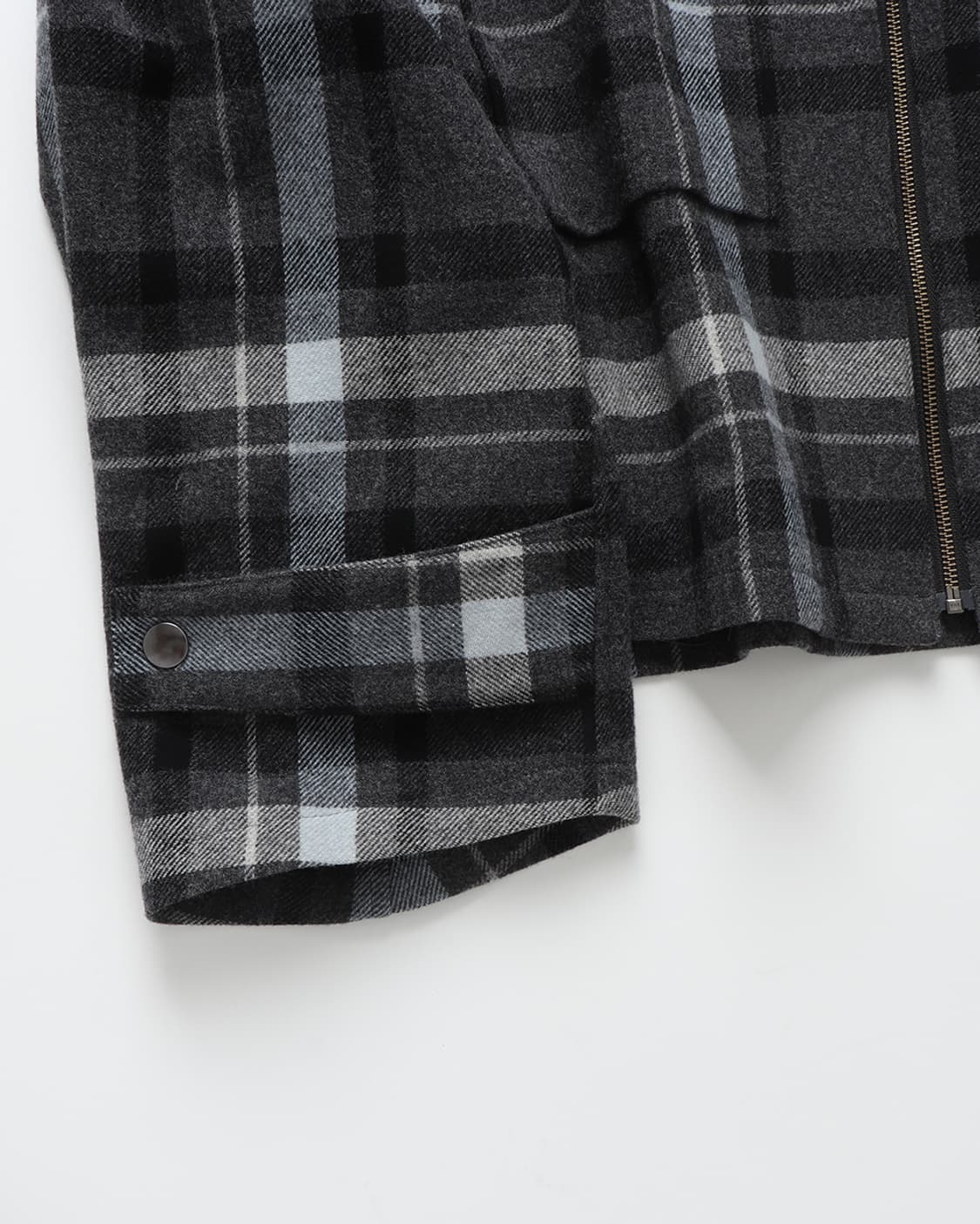 UJOH Volume Sleeve Blouson 상품이미지7