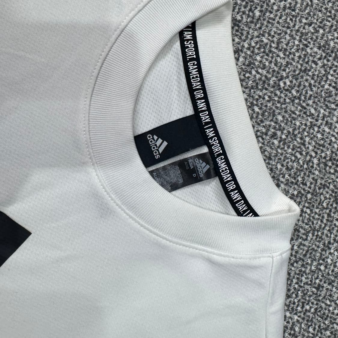 아디다스 기능성 반팔 상품이미지4