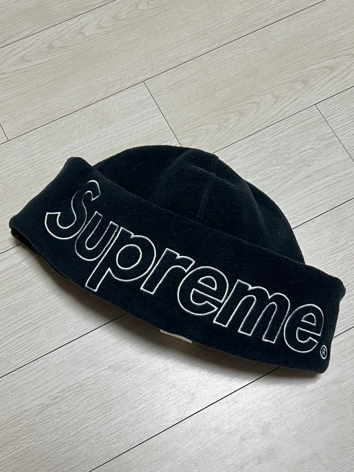 슈프림빅로고폴라텍숏비니 상품이미지1