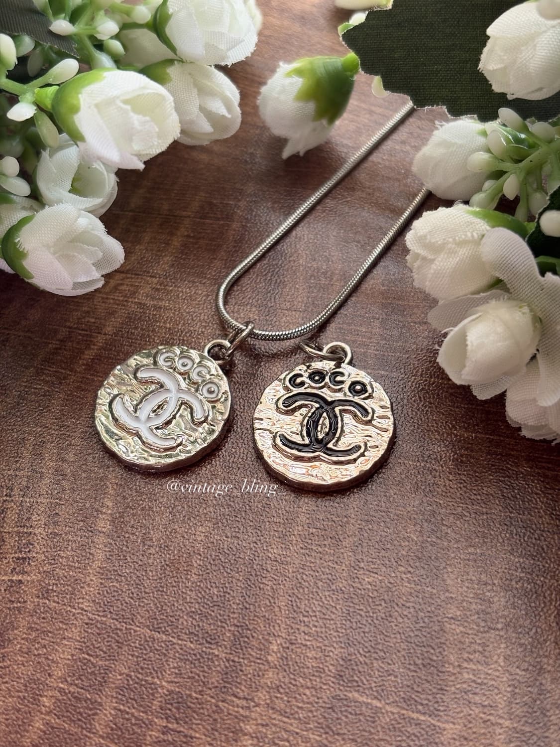 샤넬 coco 실버 스네이크 목걸이 상품이미지2