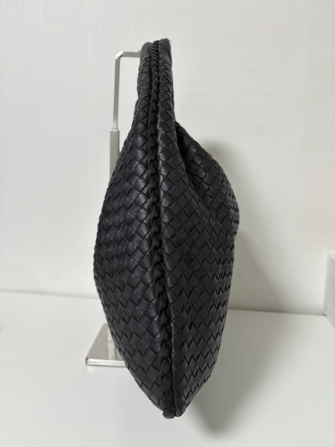 보테가베네타 호보백 라지 블랙 상품이미지3