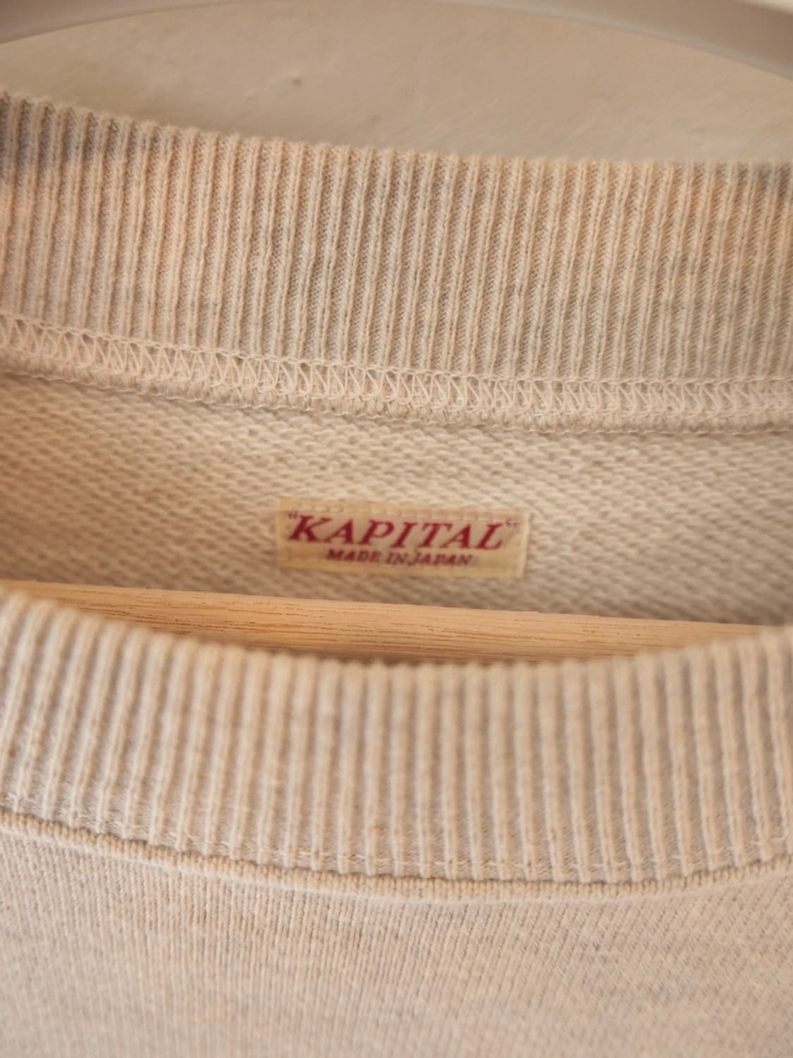 캐피탈 플리스 래글런 스웨트 셔츠 상품이미지4