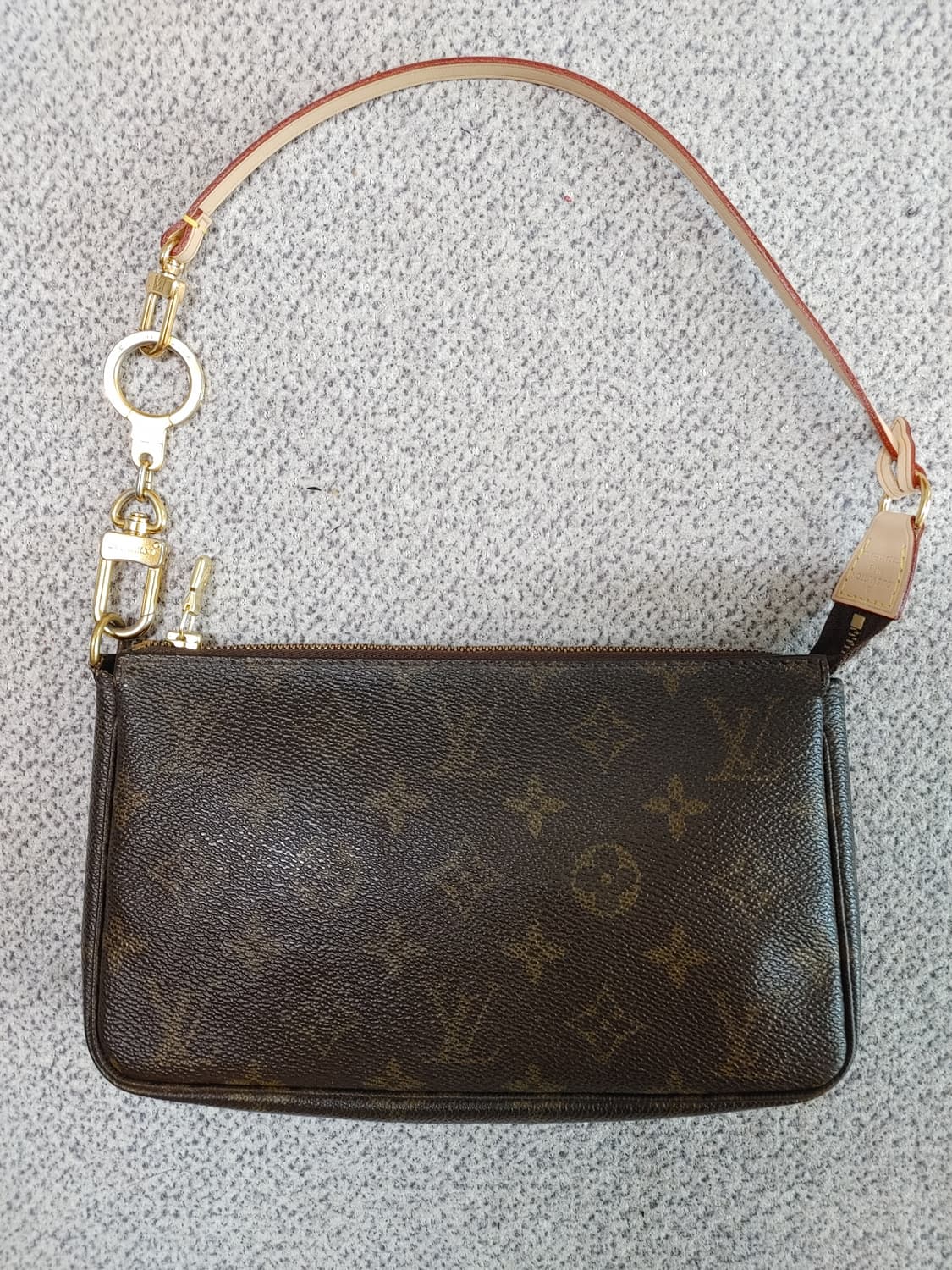 정품 루이비통 포쉐트 악세수아 포치 파우치백 숄더백 & 키링 상품이미지2