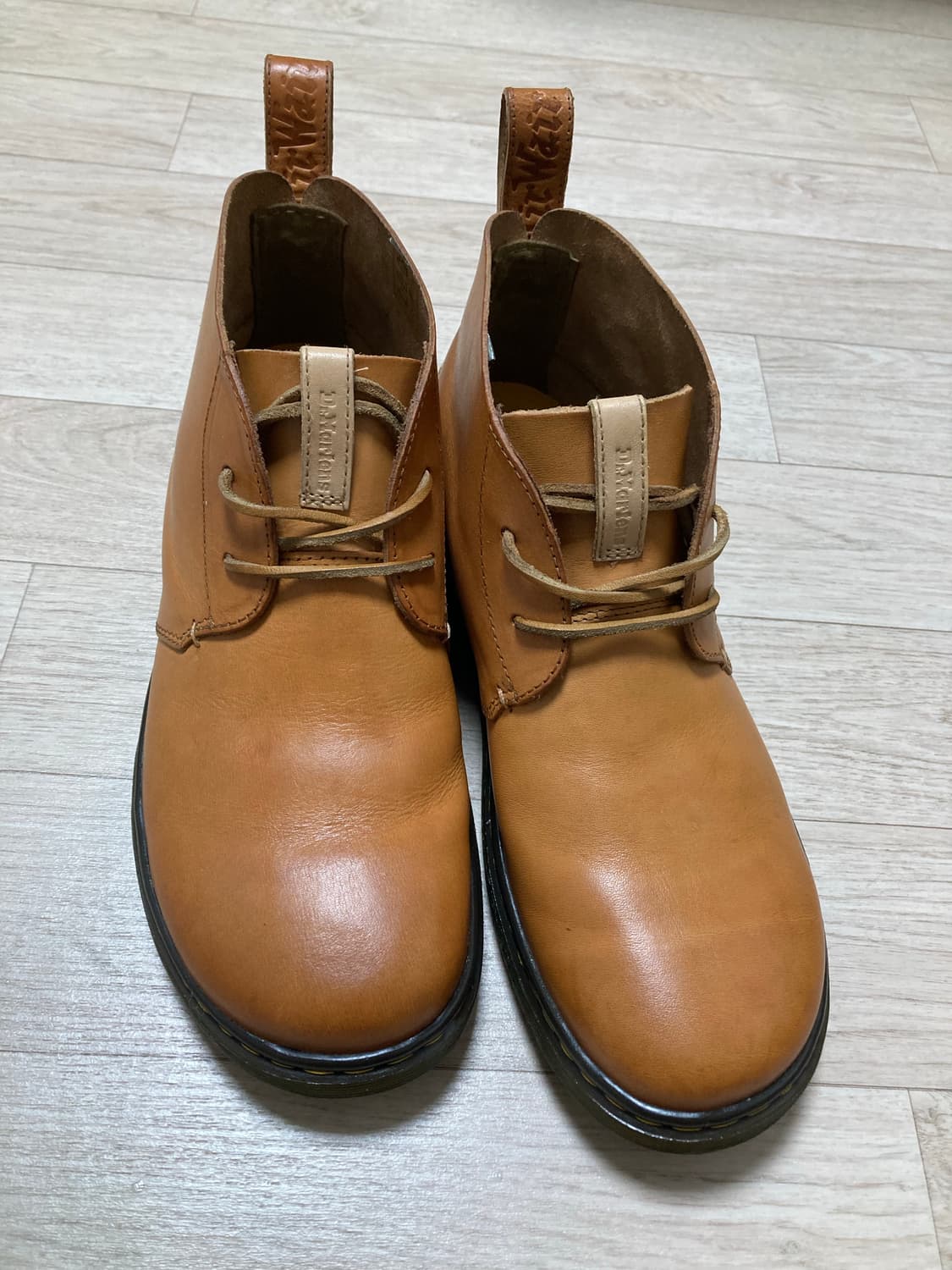 닥터마틴 앰버(Ember)부츠 UK8(270) 판매 상품이미지2