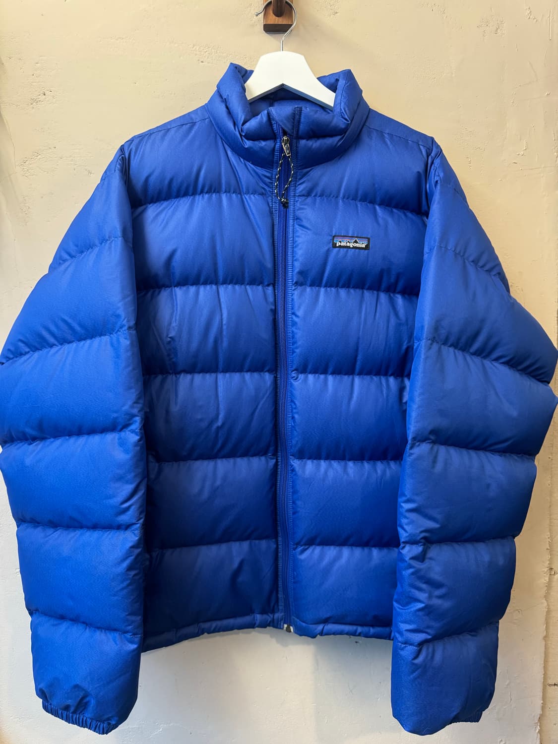 파타고니아 02s 패커블 다운 L 상품이미지1