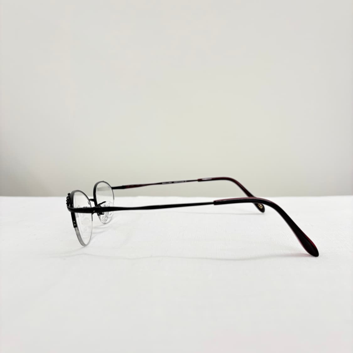 GALLAN 블랙 오벌 티타늄 반무테  상품이미지4