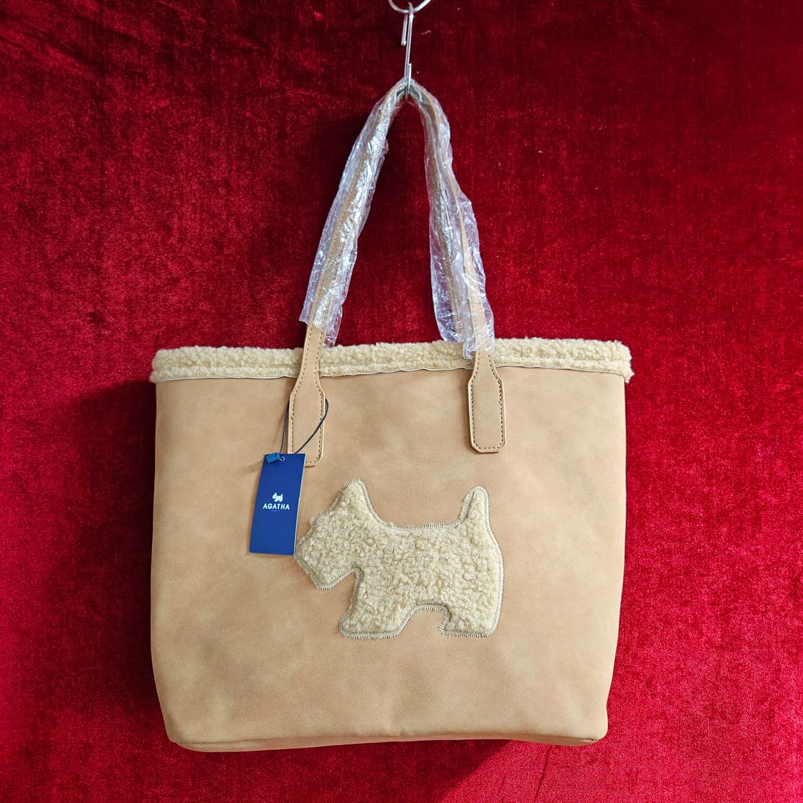 (새상품) 아가타(Agatha) 스코티시 테리어 양털 쇼퍼백 상품이미지1