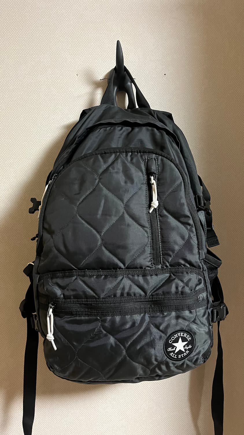 컨버스 퀼팅 백팩 상품이미지1