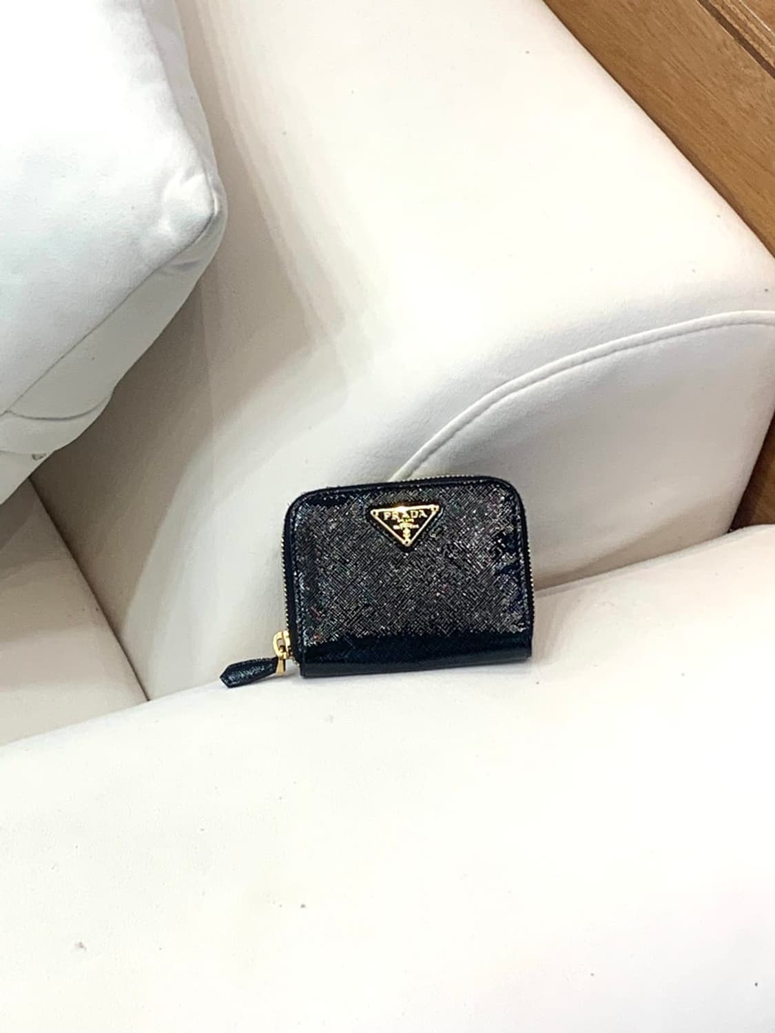 프라다 페이던트 카드지갑 (정품) 상품이미지1