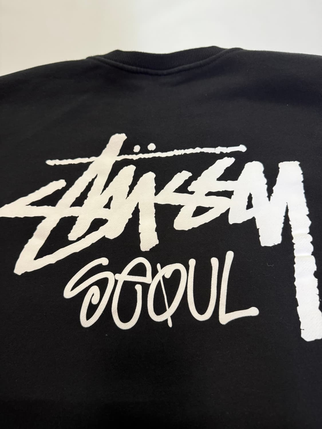 스투시 서울 검정 맨투맨(XL 사이즈) 상품이미지10