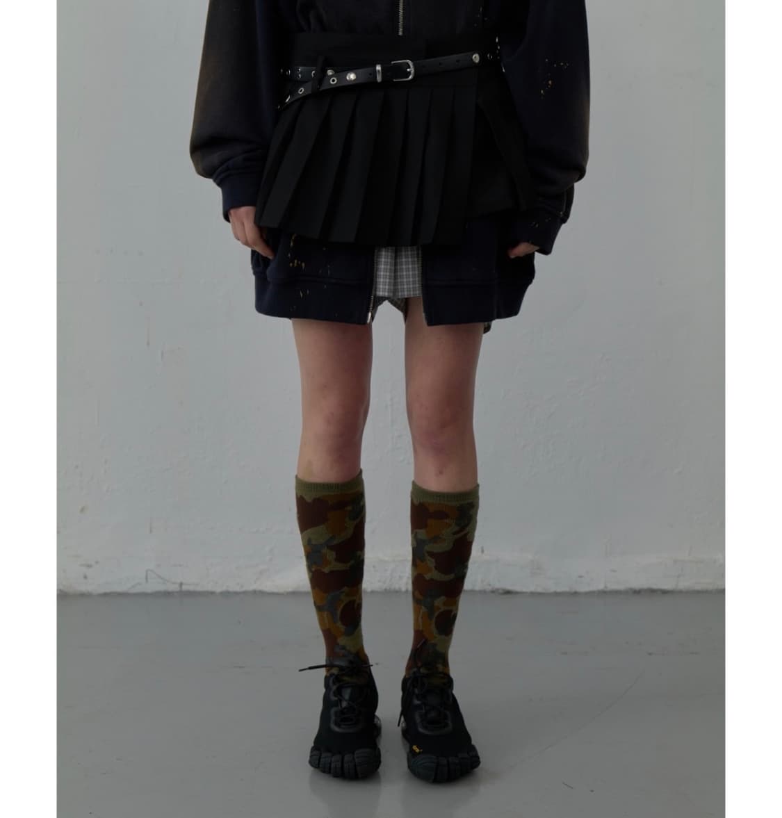 lcdc tm 플리츠 디테일 레이어드 스커트 블랙 상품이미지1