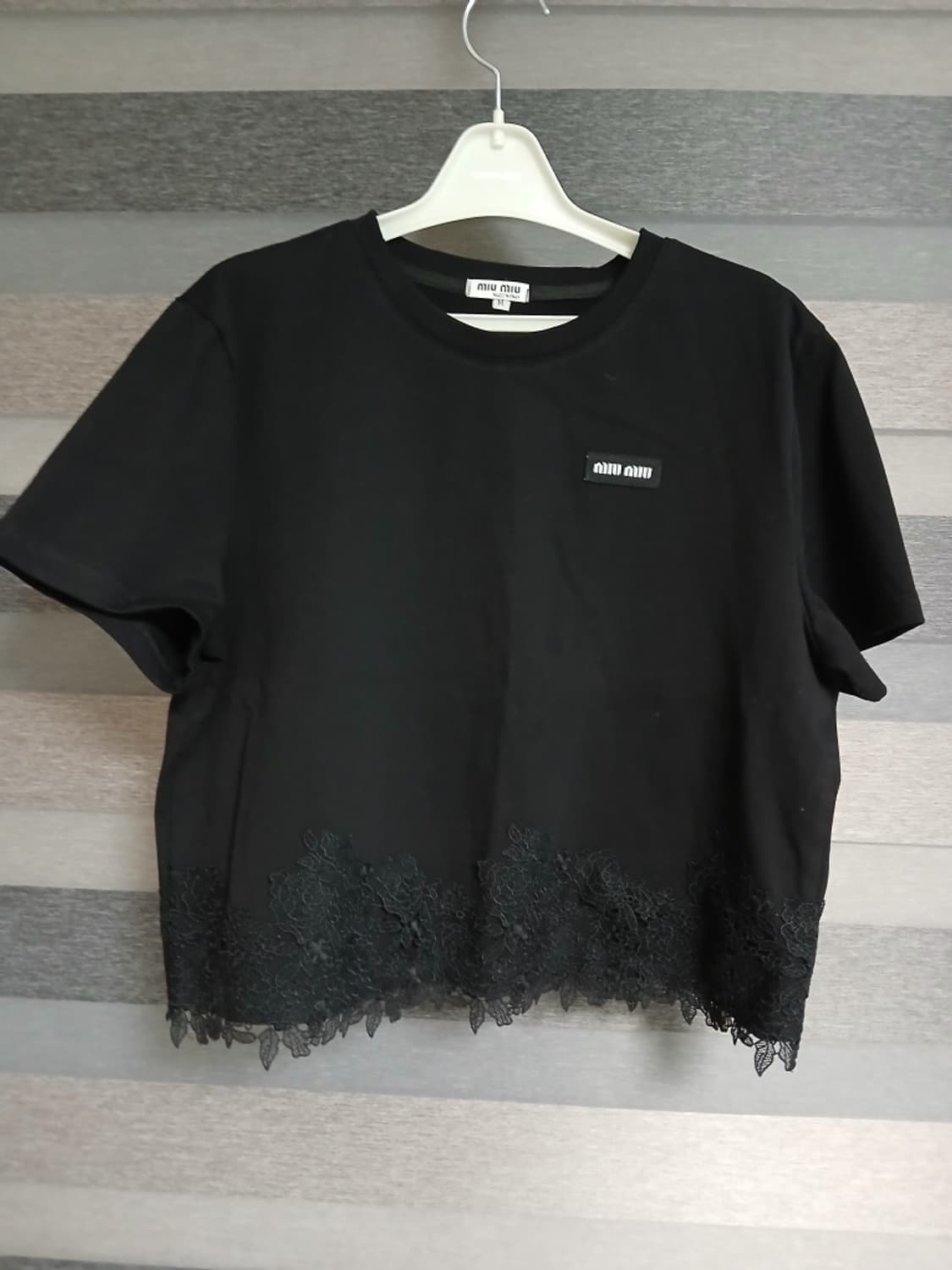 미우미우 반팔 티 상품이미지1