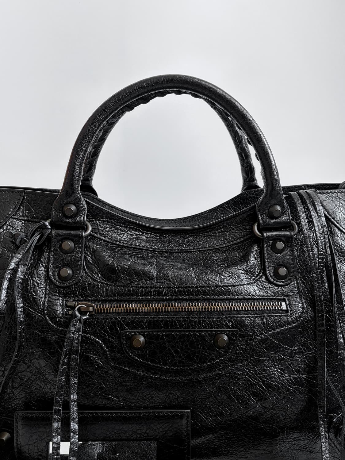 발렌시아가 클래식 시티백 미듐 판매합니다. 상품이미지2