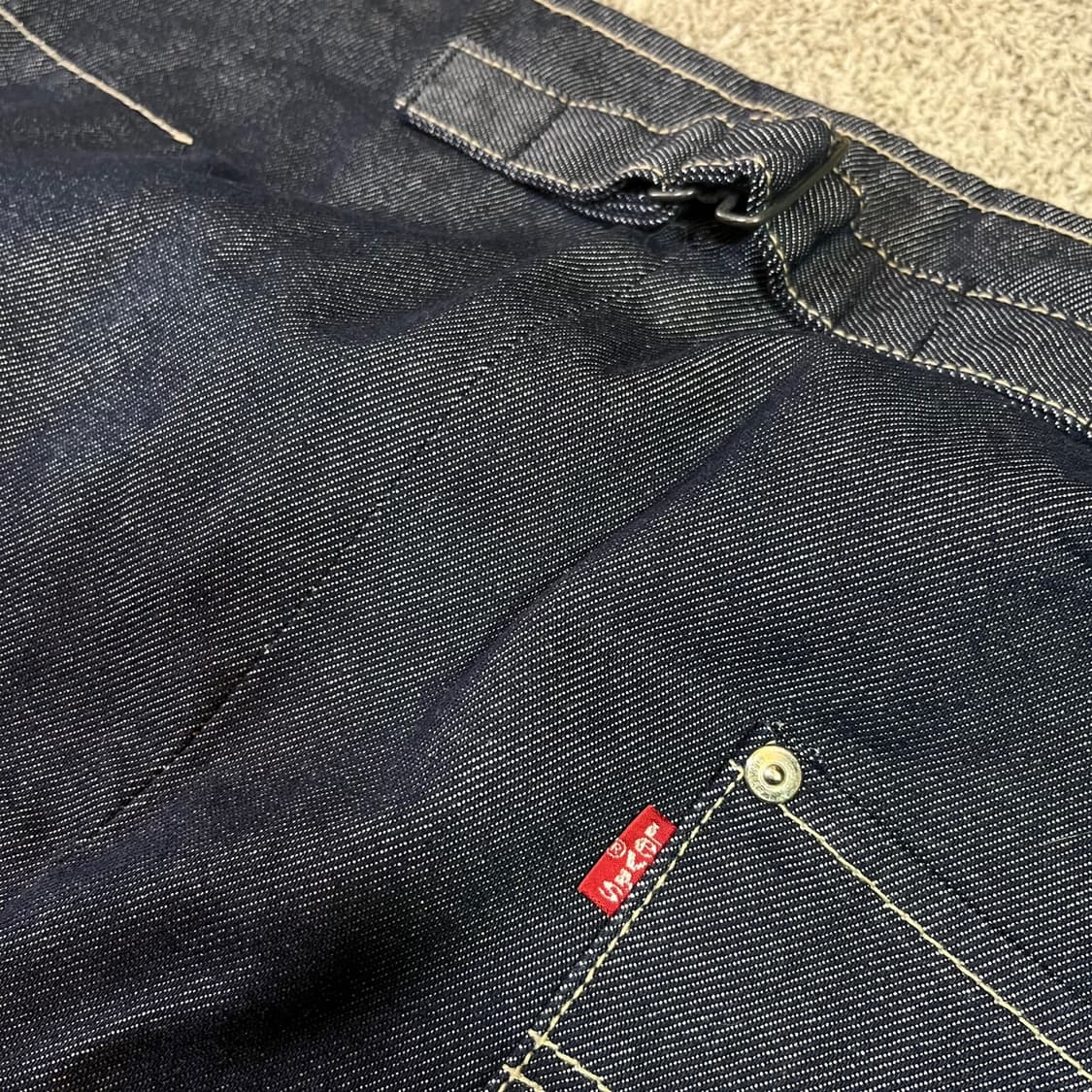 리바이스 엔지니어드 데님 스커트 상품이미지3