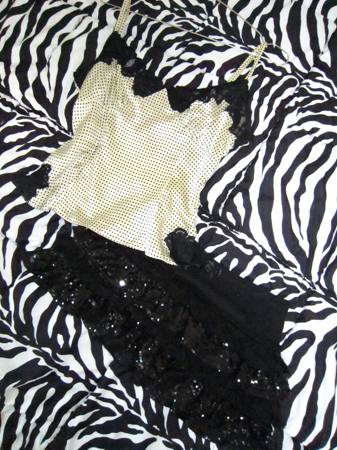 Gyaru Dots Lace Sleeveless 갸루 도트 레이스 나시 상품이미지1