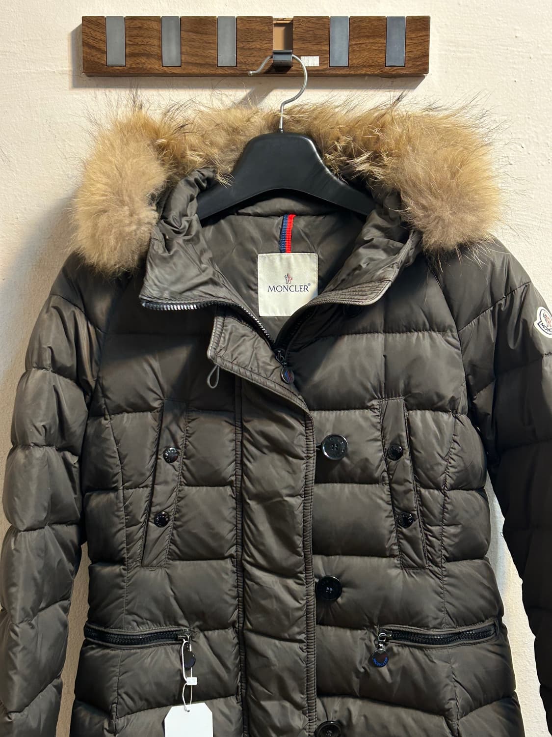 몽클레어 라쿤 퍼 다운 롱 패 상품이미지5