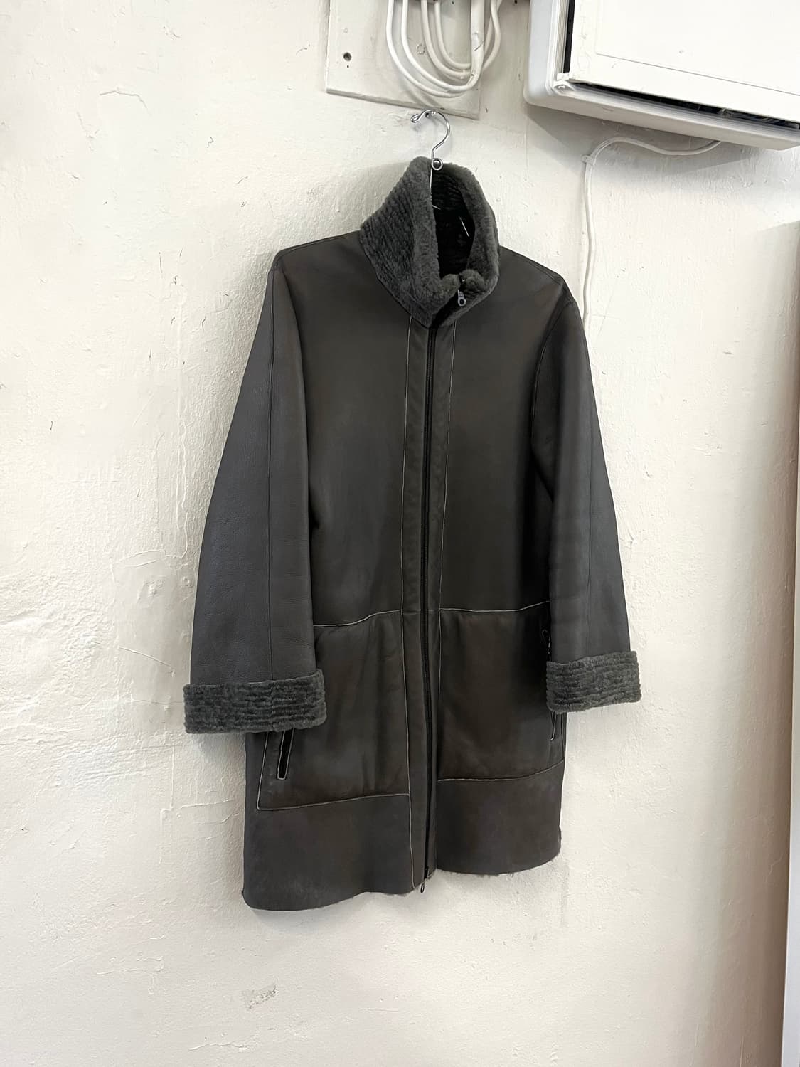 DROME 드로메 리버시블 램스킨 퍼 무스탕 코트 상품이미지2