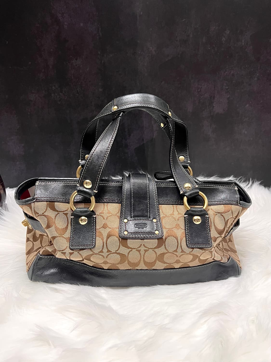 Rare coach 65주년 Legacy Mandy 아카이브 사첼백 상품이미지8