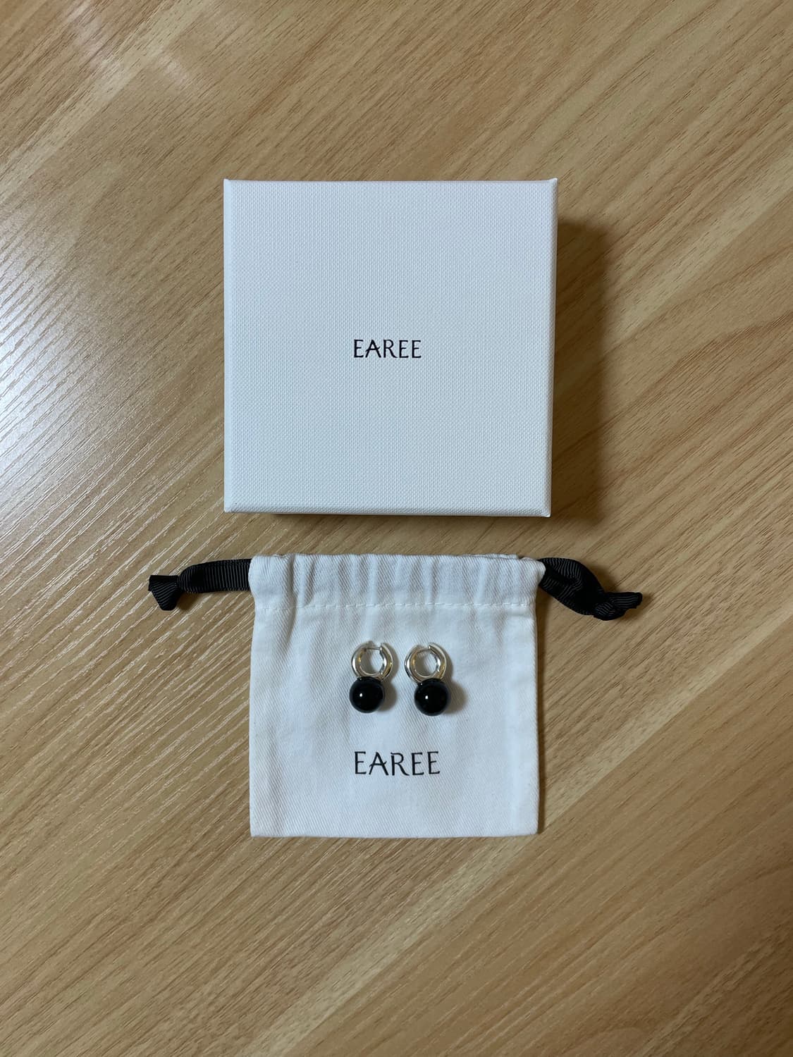 이어리 그레타 실버 이어링 오닉스 상품이미지3