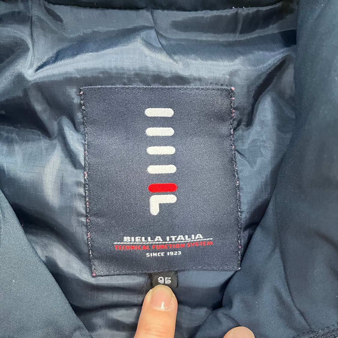 95 휠라 여성 패딩 조끼 0327M 상품이미지2