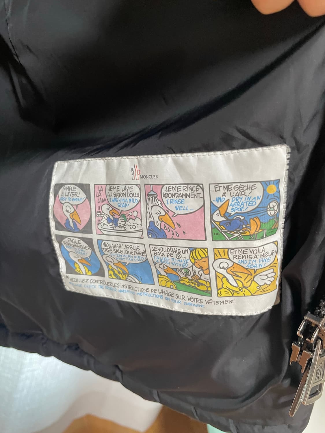 S급 몽클레어 클루니 22fw 2사이즈 블랙 상품이미지6