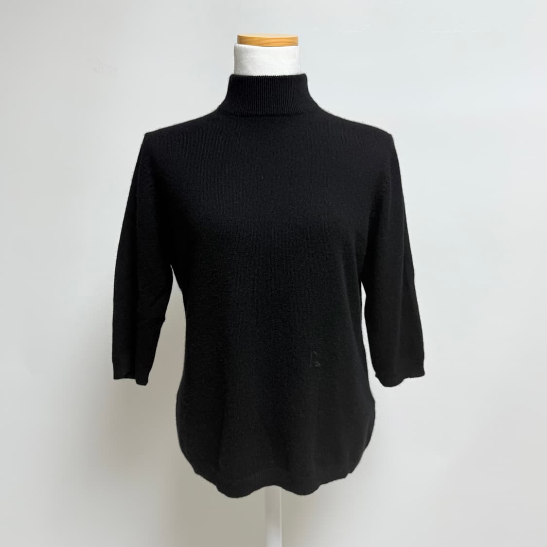 [캐시미어 100%] 피에르가르뎅 반폴라 블랙 니트 L 상품이미지1