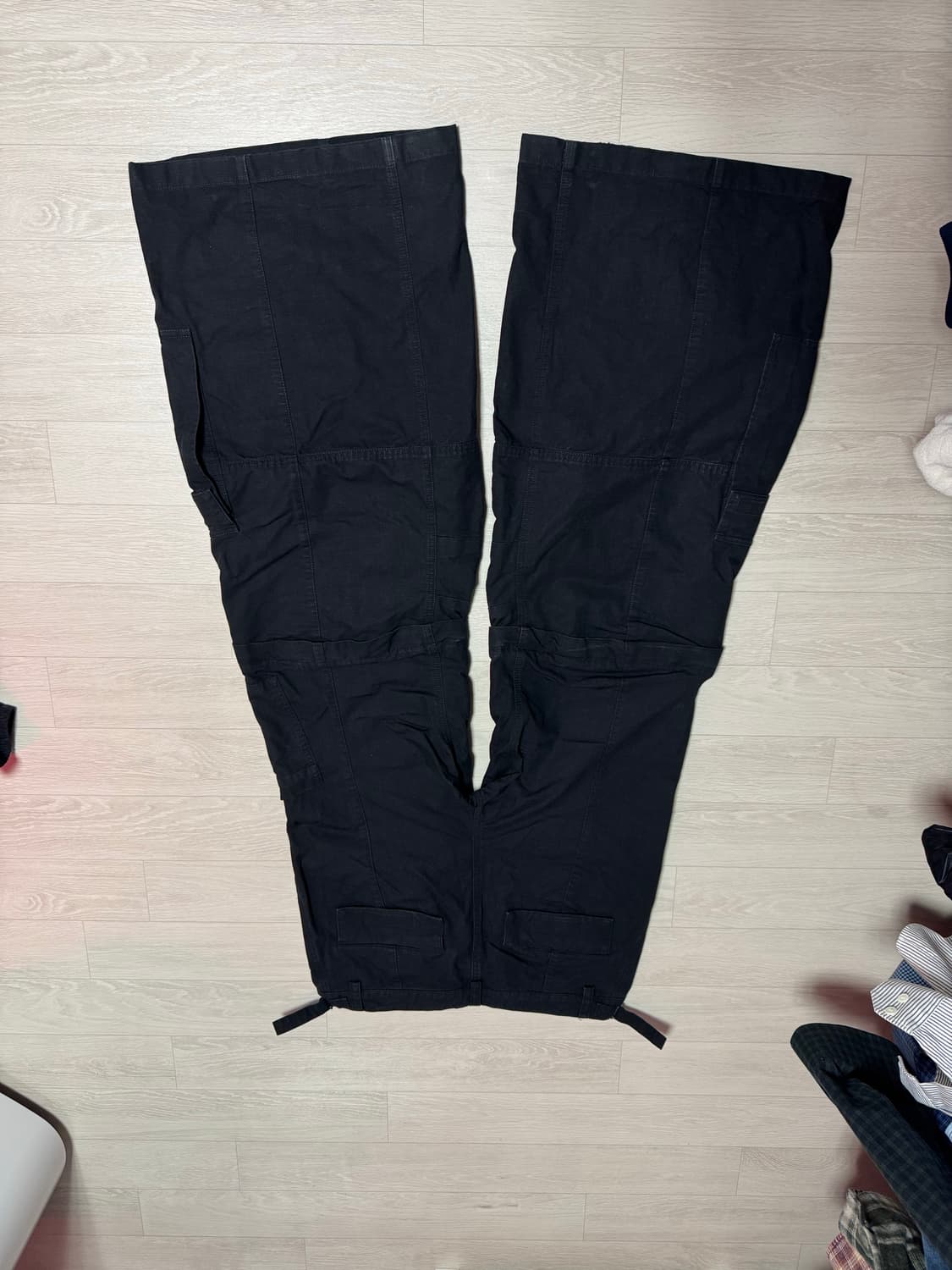 발렌시아가 립스탑 플레어 카고 상품이미지2