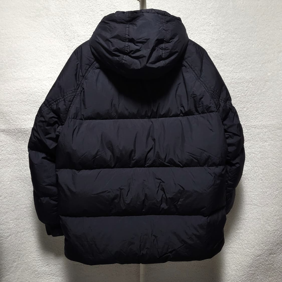 [정품] L / 23FW 스톤아일랜드 크링클랩스 후드 다운 패딩  상품이미지2