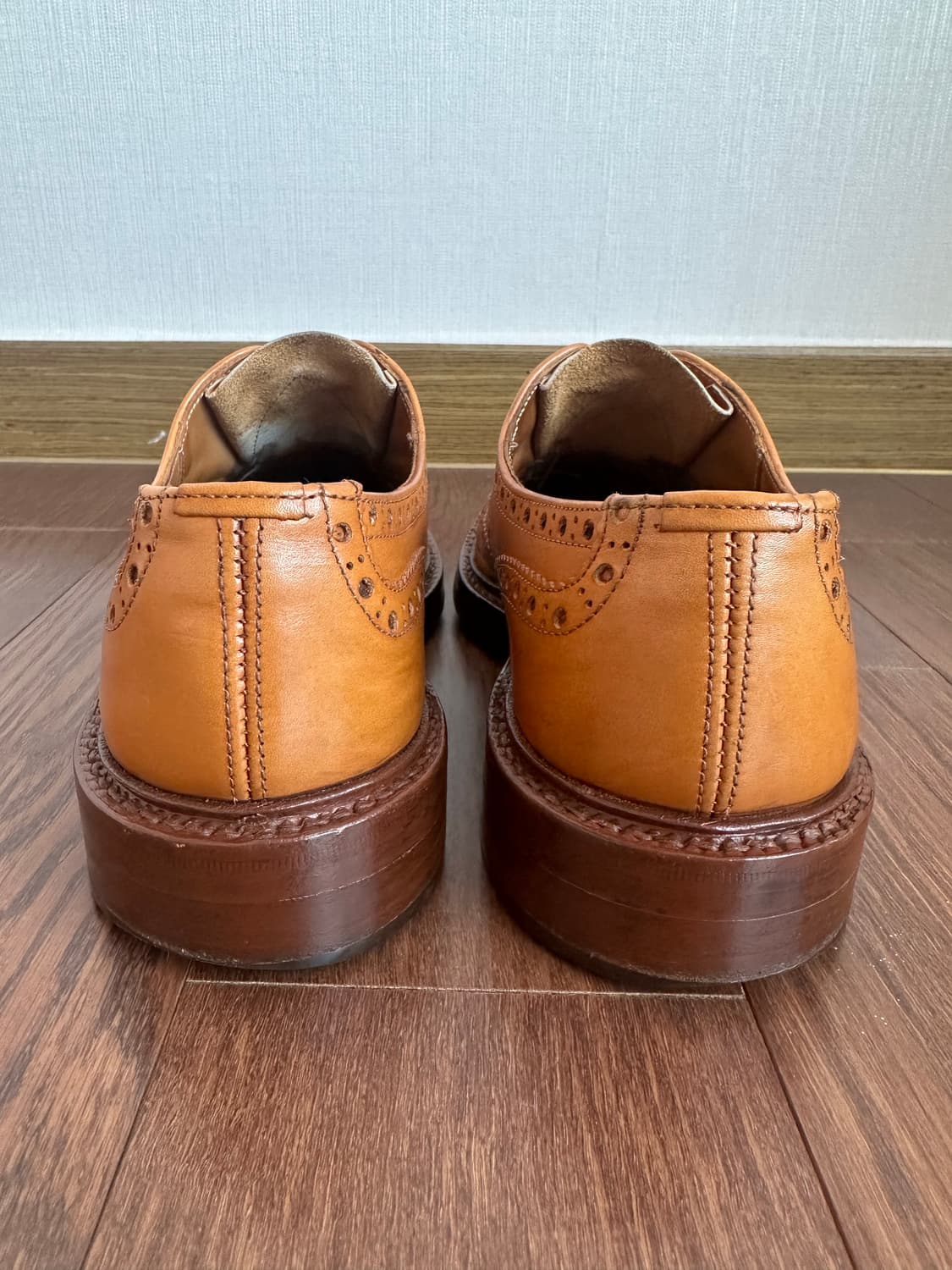 트리커즈 부통(Bourton) 아콘색상 UK6 상품이미지2