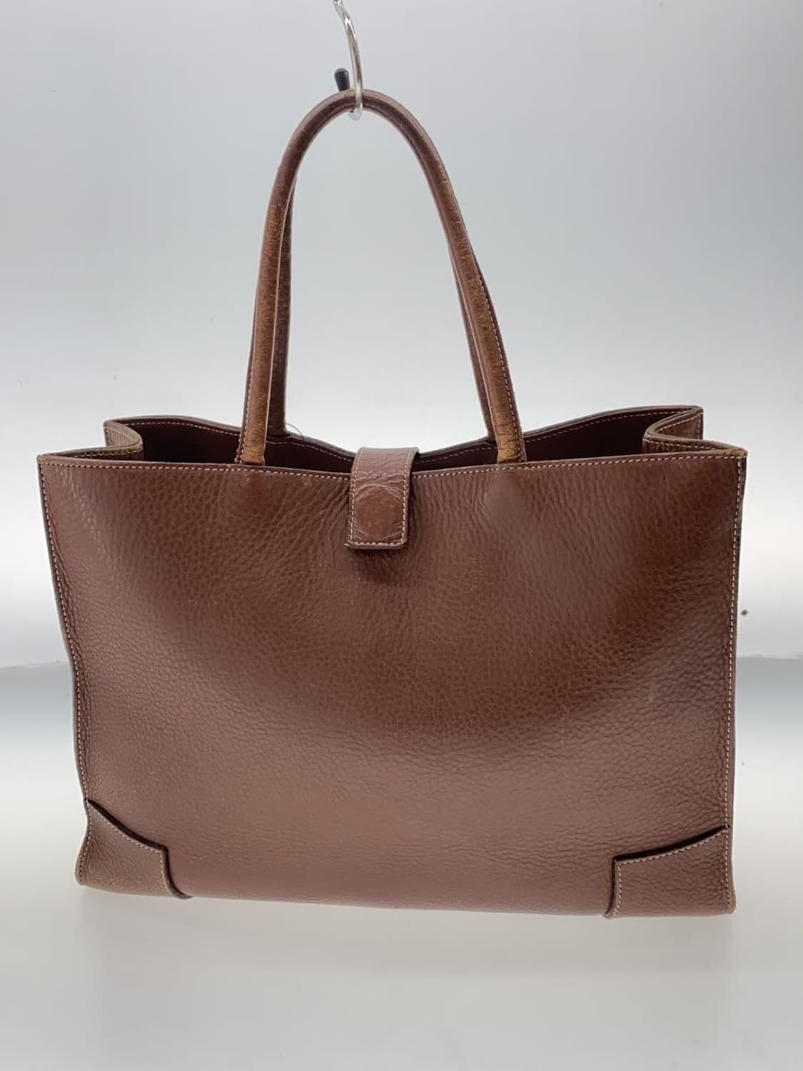 비비안 웨스트우드 소가죽 버클 토트백 상품이미지4