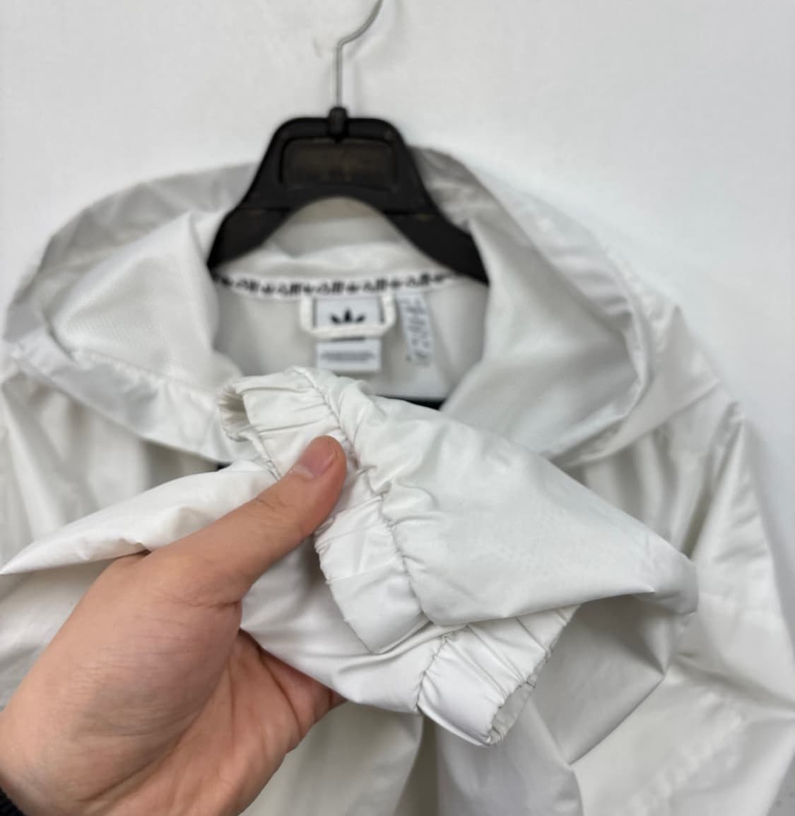 아디다스 후드 바람막이 상품이미지3