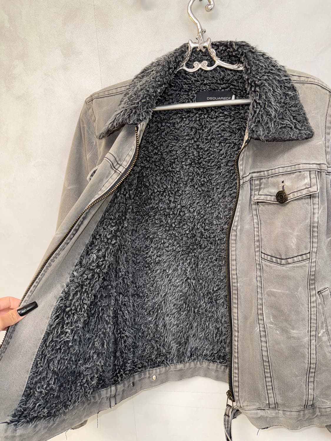 Dsquared2 gray denim tie dye fur mustang 상품이미지4