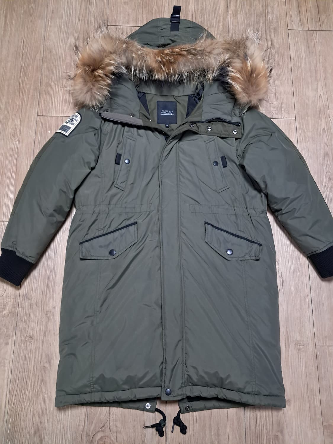 MLB 여성 롱패딩 85 흠집 상품이미지1