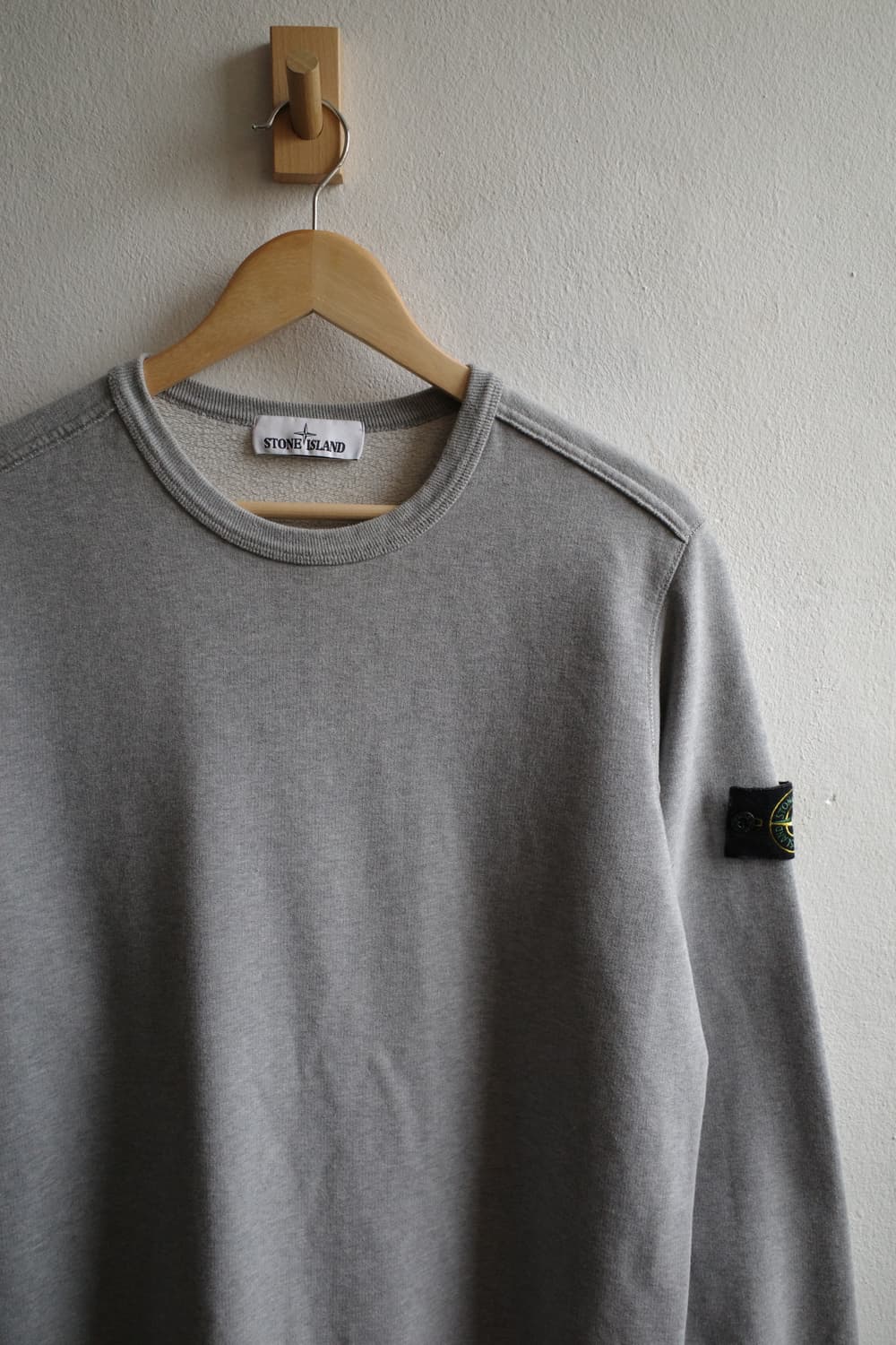 스톤아일랜드 스웻셔츠 상품이미지2