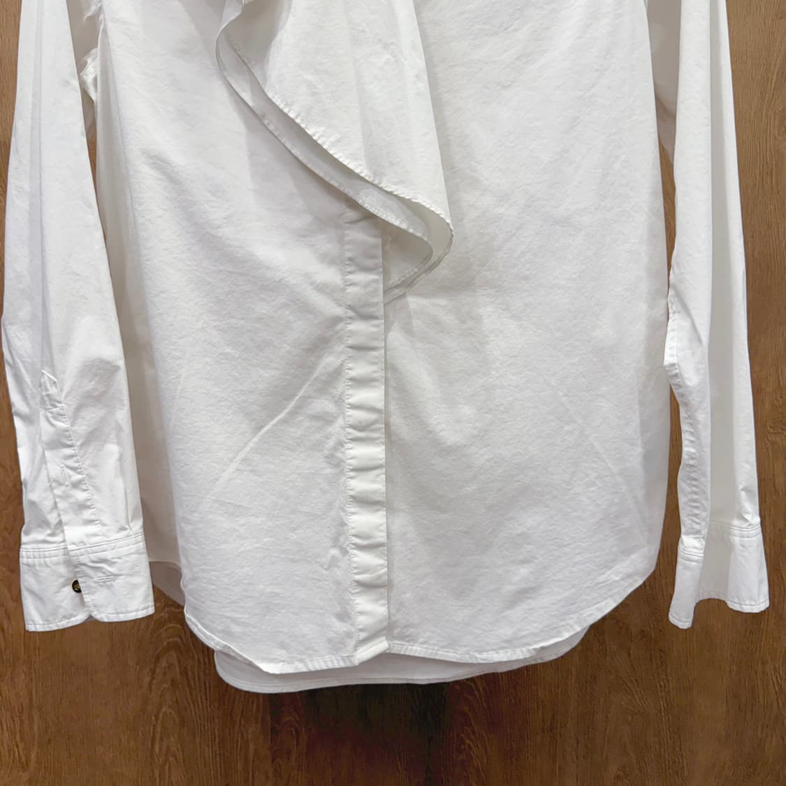 랄프로렌 스탠드카라 코튼 블라우스 프릴 셔츠 골드 버튼 디테일 화이트 상품이미지5