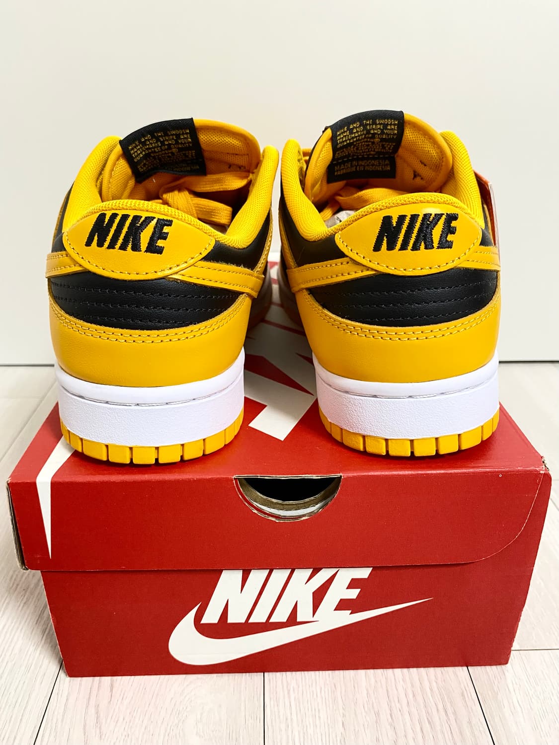 NIKE DUNK LOW CHAMPIONSHIP GOLDENROD OG 상품이미지6