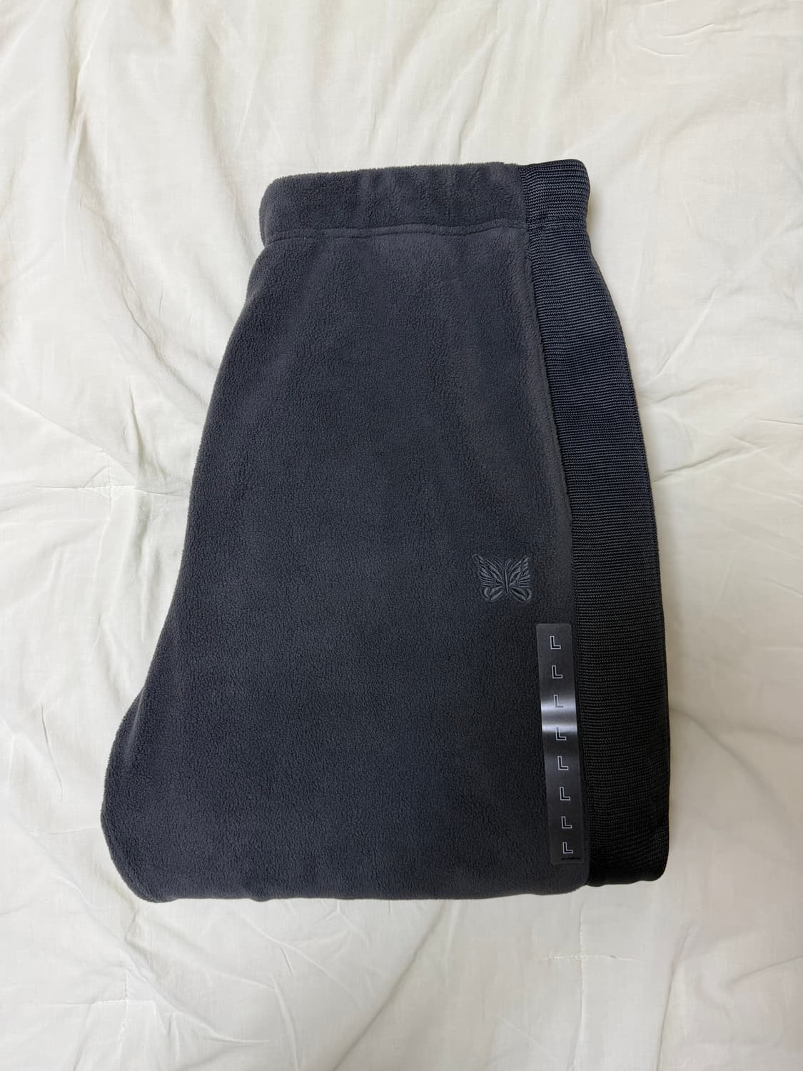 [L] 유니클로 x 니들스 플리스 와이드 팬츠 다크 그레이 상품이미지1