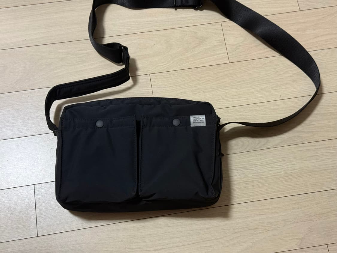 스위치 Sweetch 시티보이 크로스백 004 블랙 상품이미지1