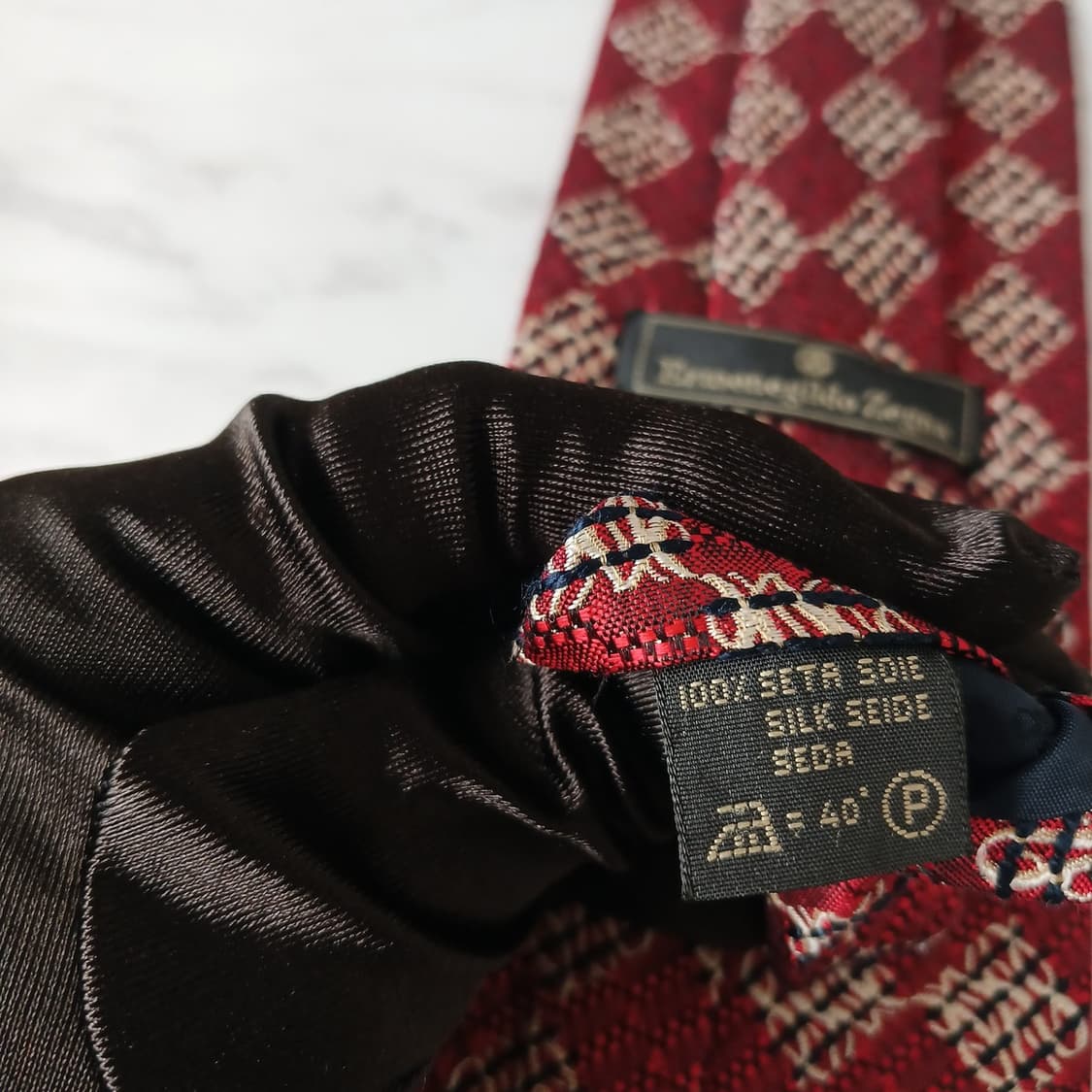 에르메네질도 제냐 레드 자카드 패턴 넥타이 9.5cm A등급 E881
 상품이미지6