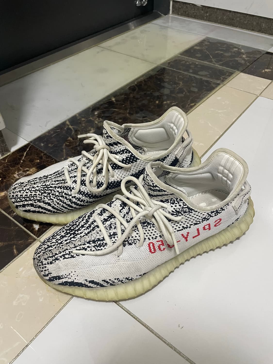 이지부스트350V2지브라280 상품이미지4