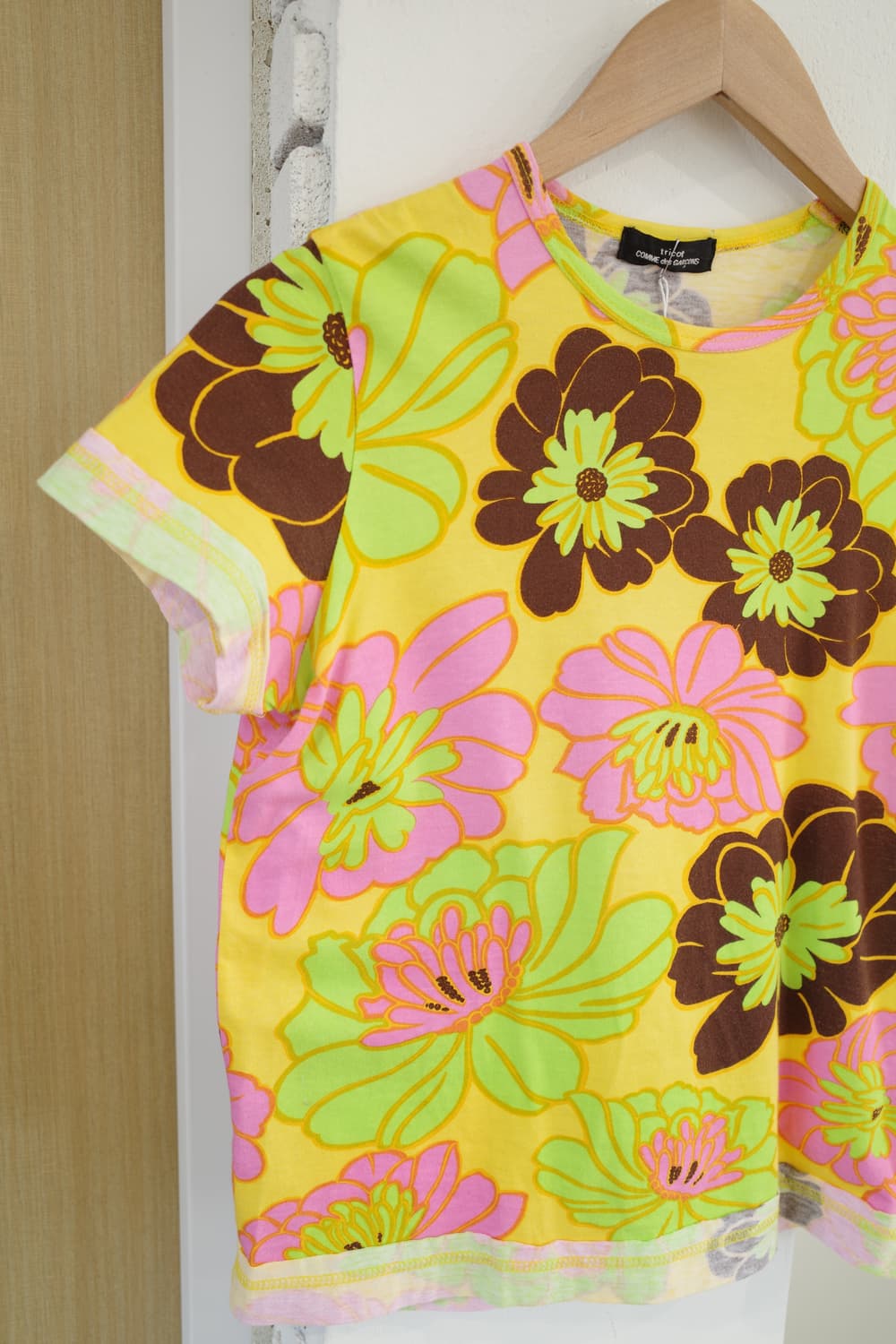 Comme des Garcons Yellow Flower T-Shirt 상품이미지7