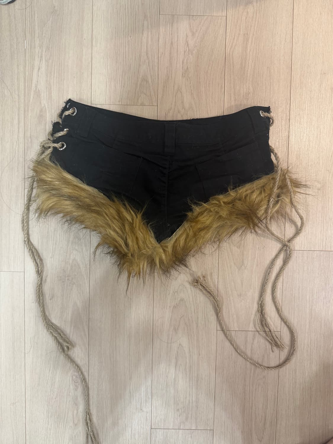 퍼자켓,  퍼 숏츠, 롱부츠 코디 일괄판매 상품이미지3