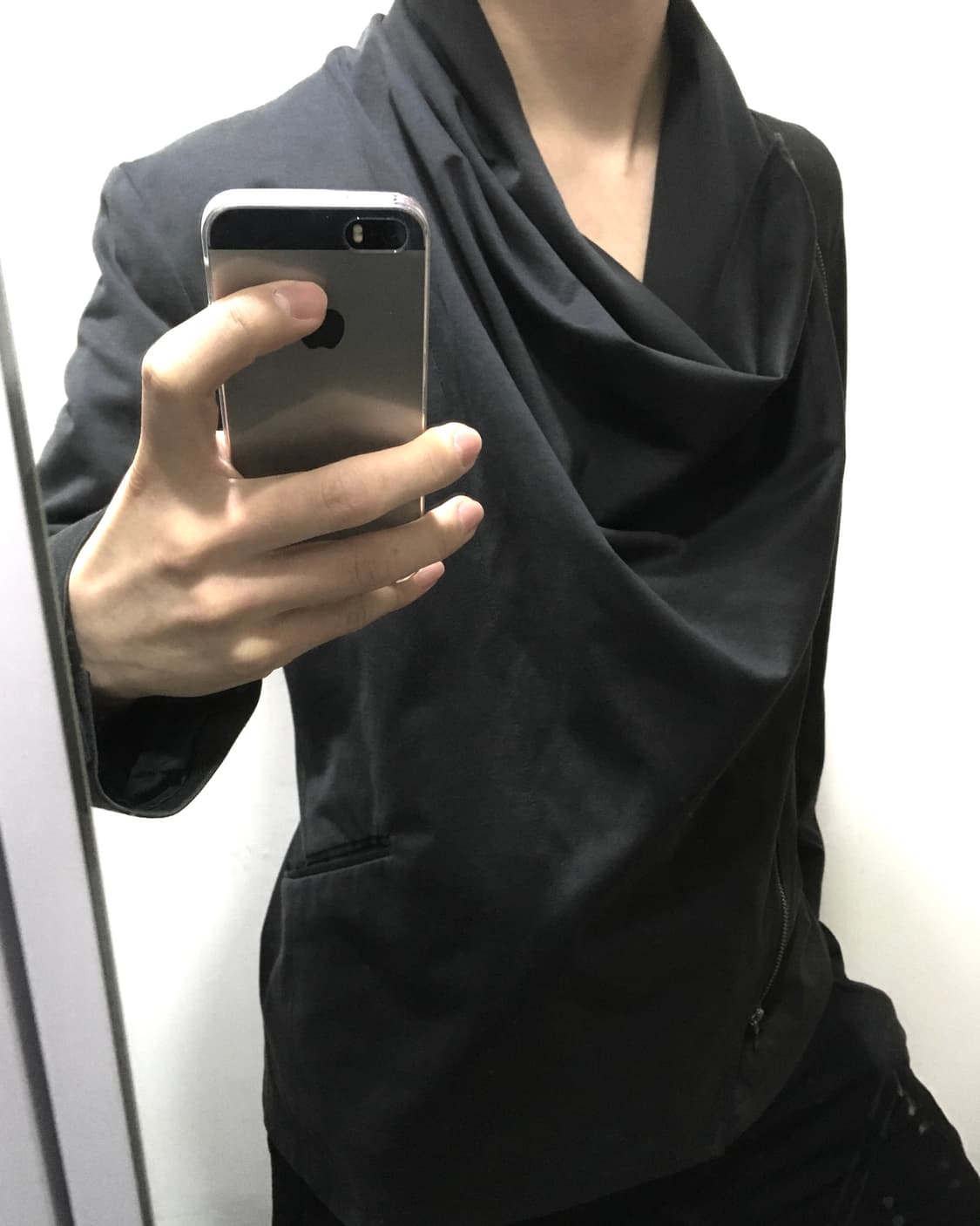 토네이도 마트 비대칭 드레이프 자켓 상품이미지3