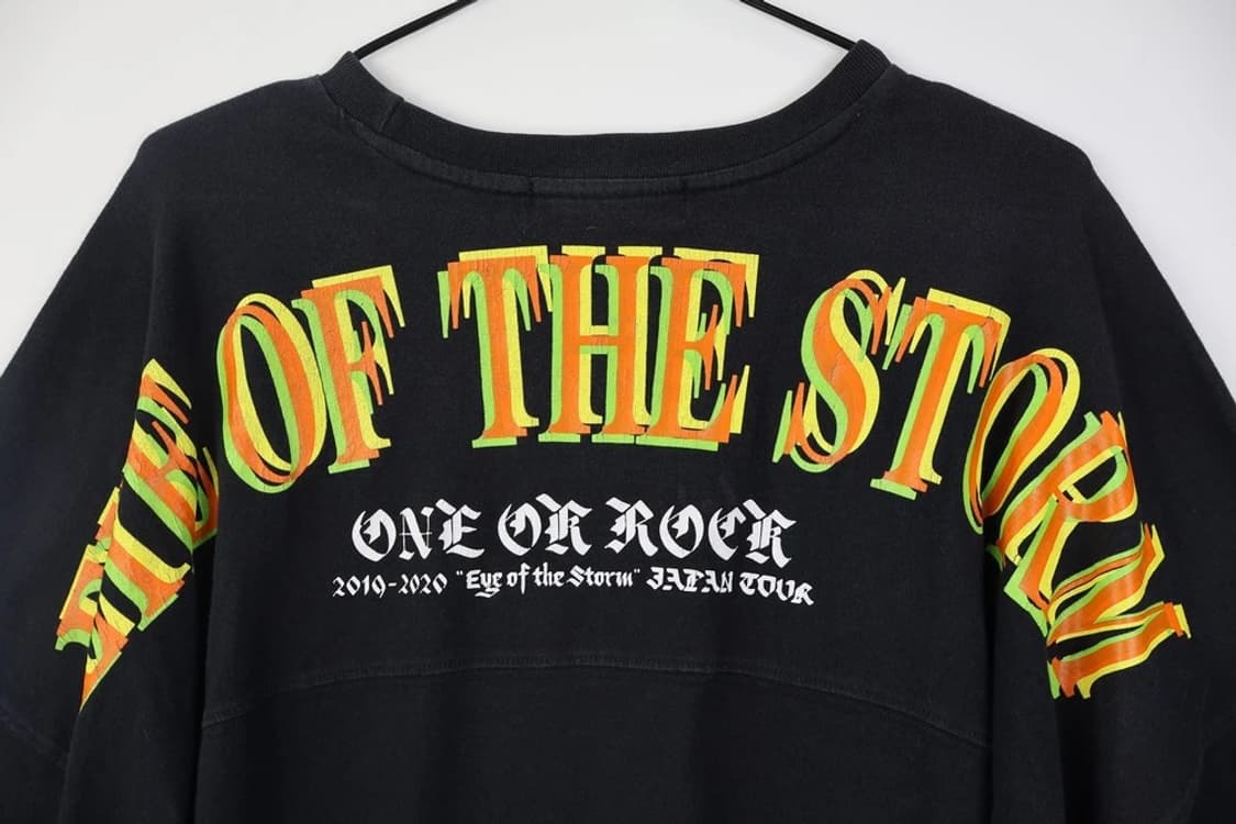 ONE OK ROCK "Eye of the Storm" 19-20 투어티 상품이미지5