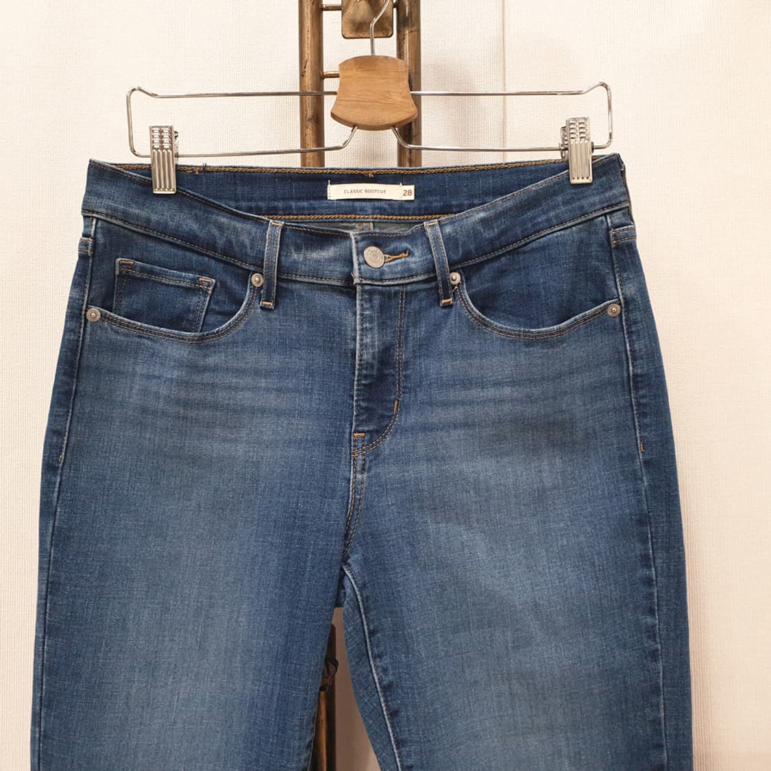 리바이스 여성 클래식 부츠컷 진 청바지 29 상품이미지3