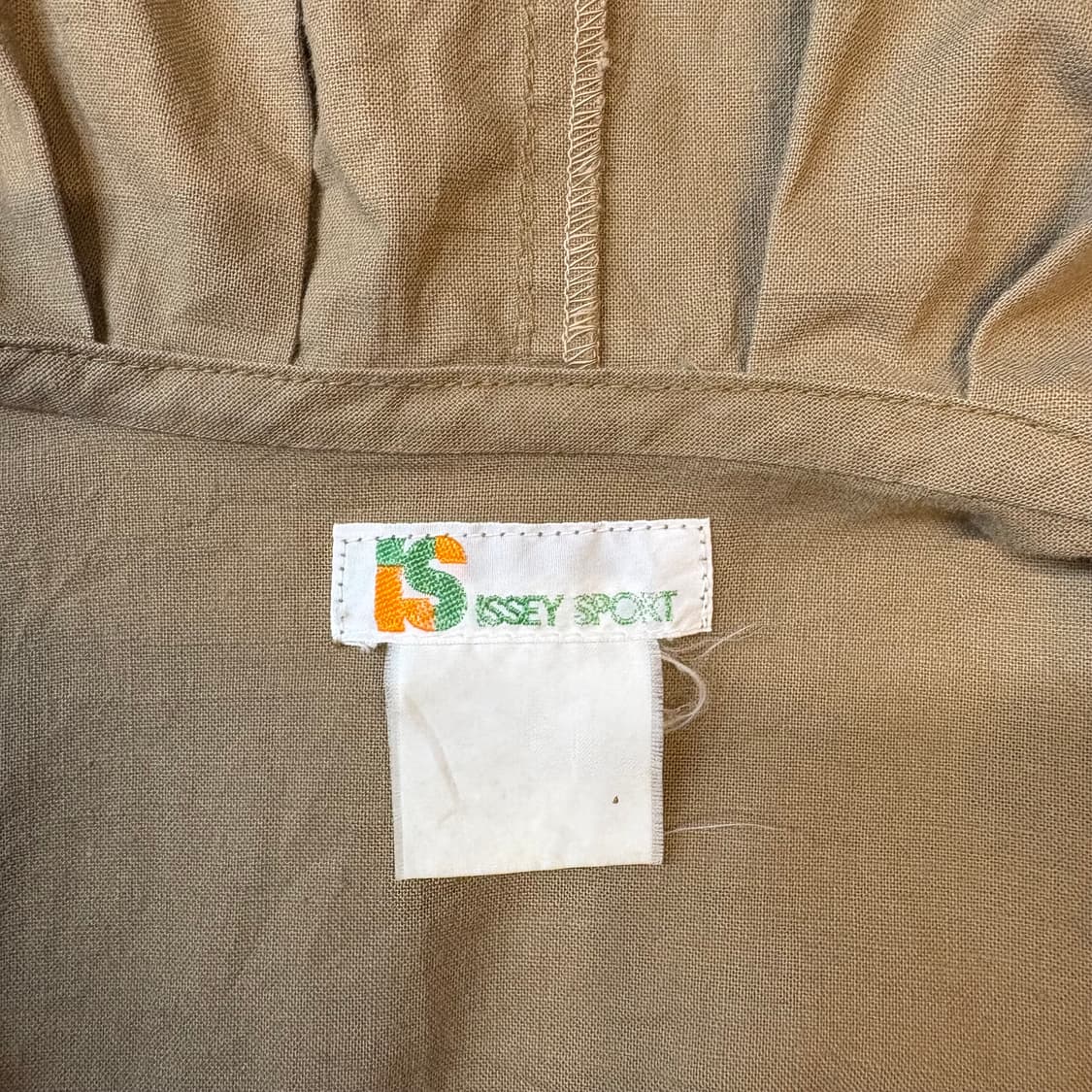 70s 이세이미야케 스포츠 베이지 스모크 후디 포켓 셔츠 상품이미지1