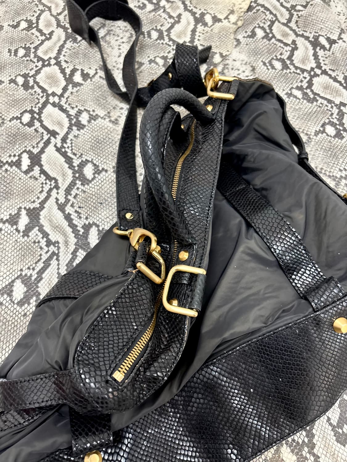 “Vintage” V-Kei Mood Python Leather Det 상품이미지6