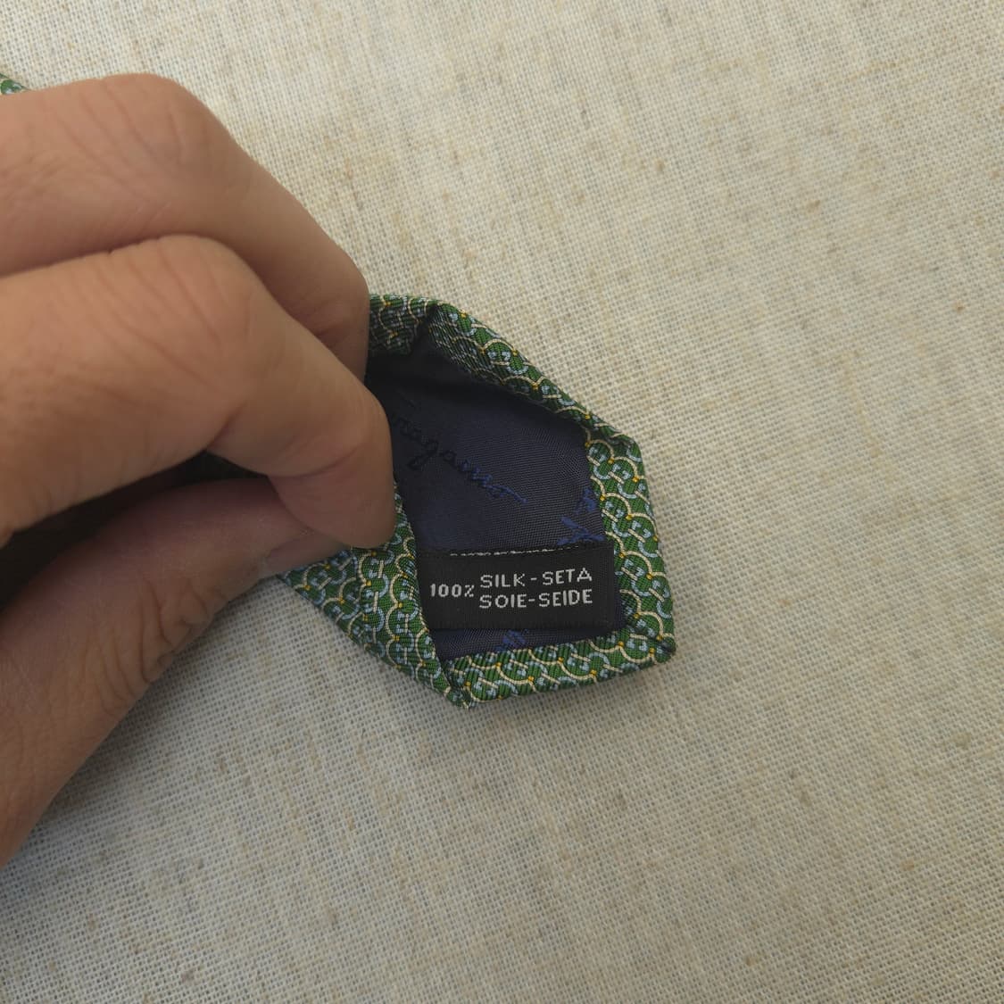 페라가모 실크 넥타이 그린 패턴 상품이미지5